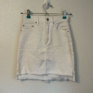 Wilfred Free White Denim Skirt 00